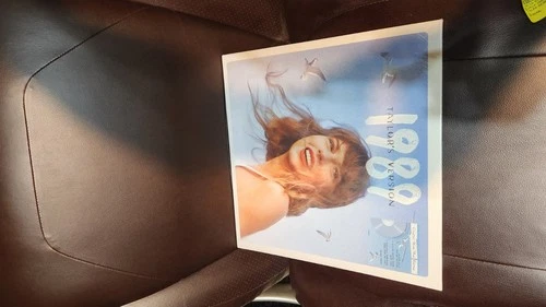Taylor Swift - 1989 (Taylor's Version) [Light Blue Vinyl] NEW Sealed Vinyl