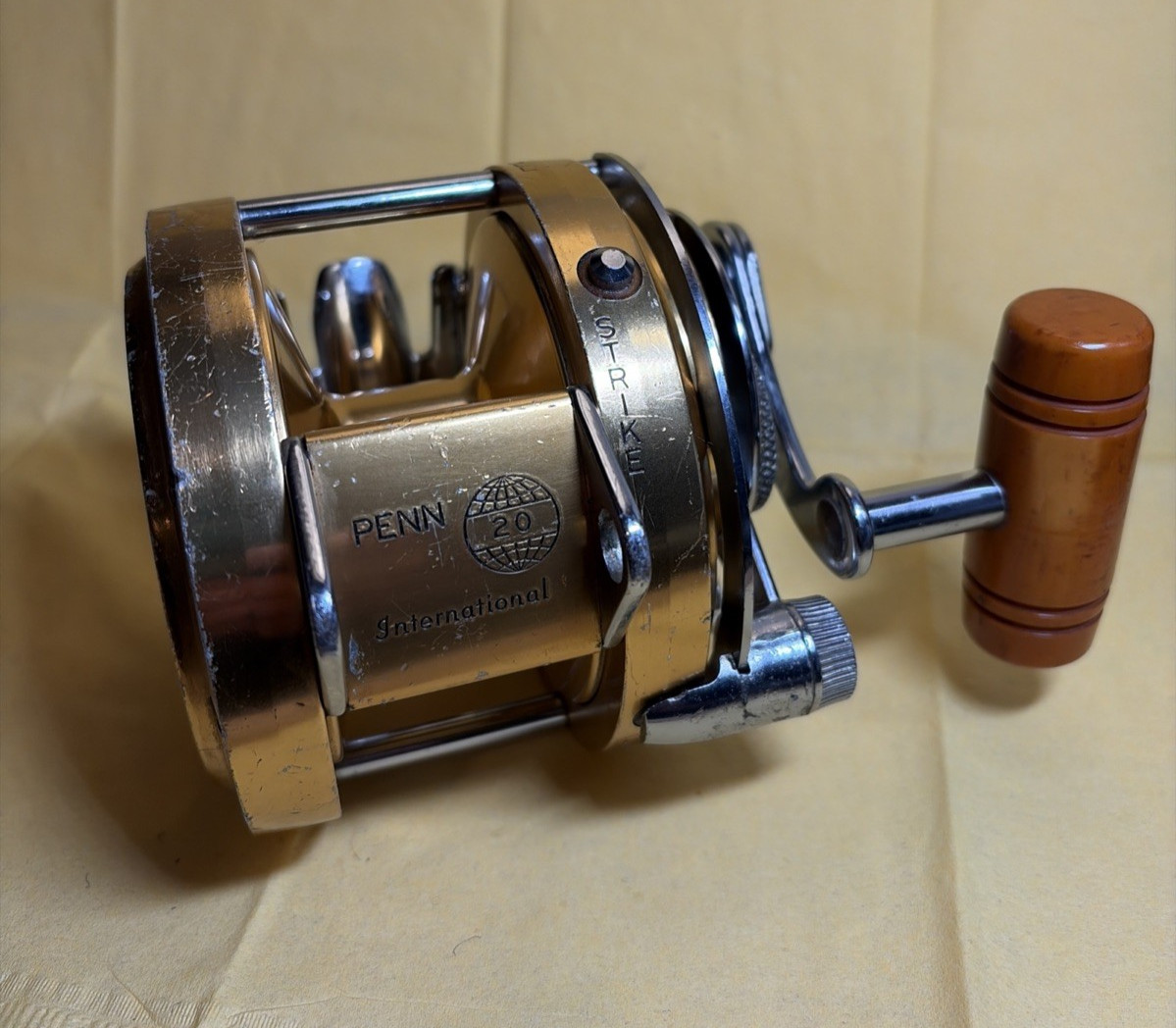 Penn International 20 1st Gen Globe Fishing Reel Clean Servi
