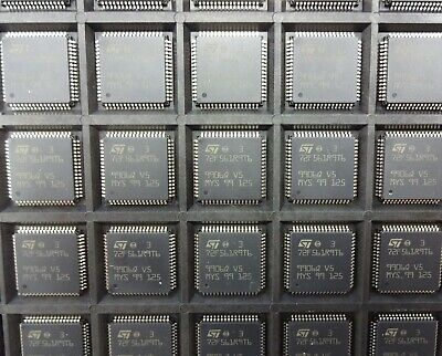 ST ST72F561R9T6 8-bit MCU 60K Flash 10-bit ADC LINSCI™ CAN ST72F561 SPI