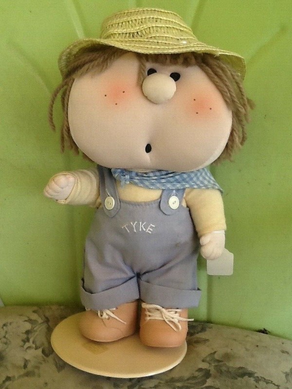 Tyke - an adorable Bumpkin Bunch 12" plush doll by Fabrizio for George Good - 19