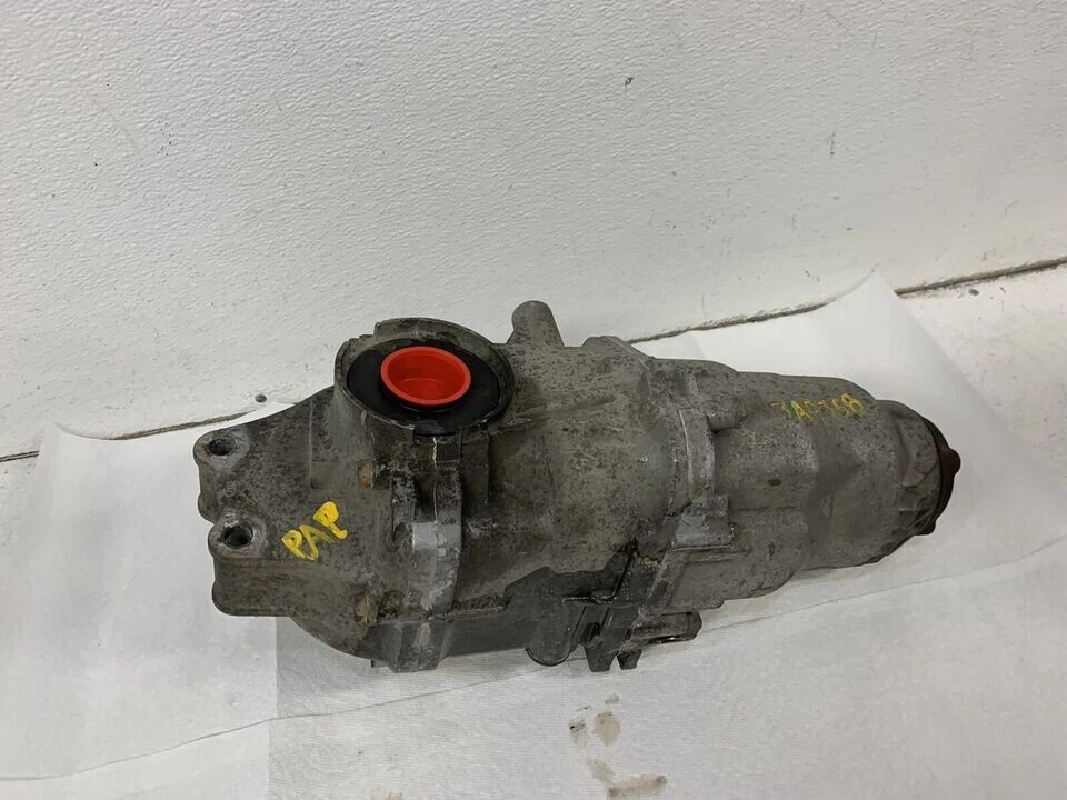 2003-2004 Honda CR-V AWD Rear Axle Differential Carrier Assembly, 4.438 OEM Foto 2 de 4