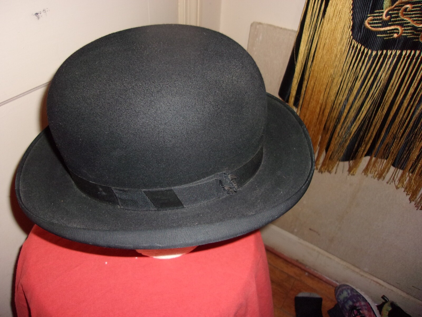 Picture 2 of 4
