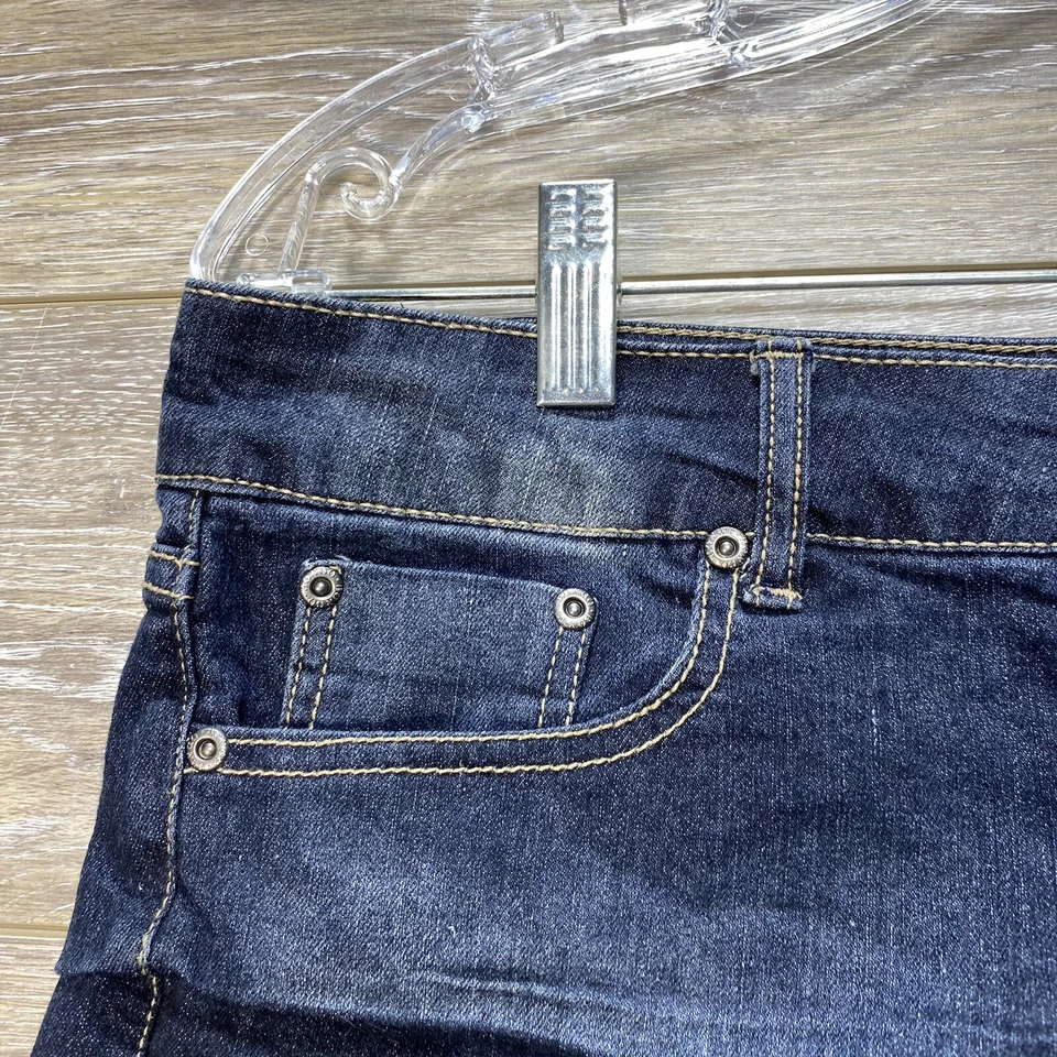 Bongo 短裤 9 码青少年蓝色牛仔袖口中腰口袋女式 — 第 4/4 张图片