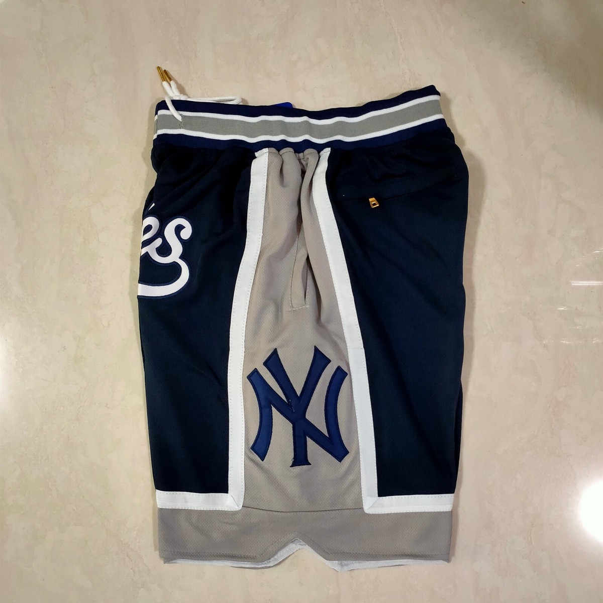 New York Yankees Major League Baseball Men Deep Blue Shorts Size:S