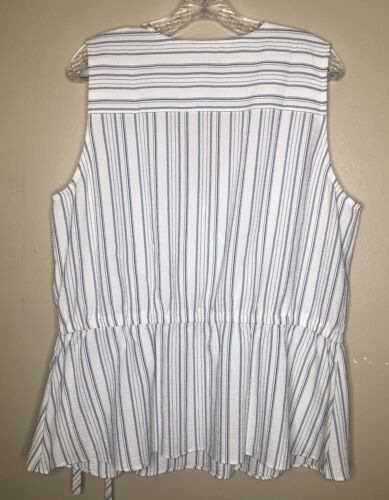Blusa Top Anne Taylor Factory XL Rayas Blancas y Azules Sin Mangas Peplum con Corbata - Imagen 3 de 6