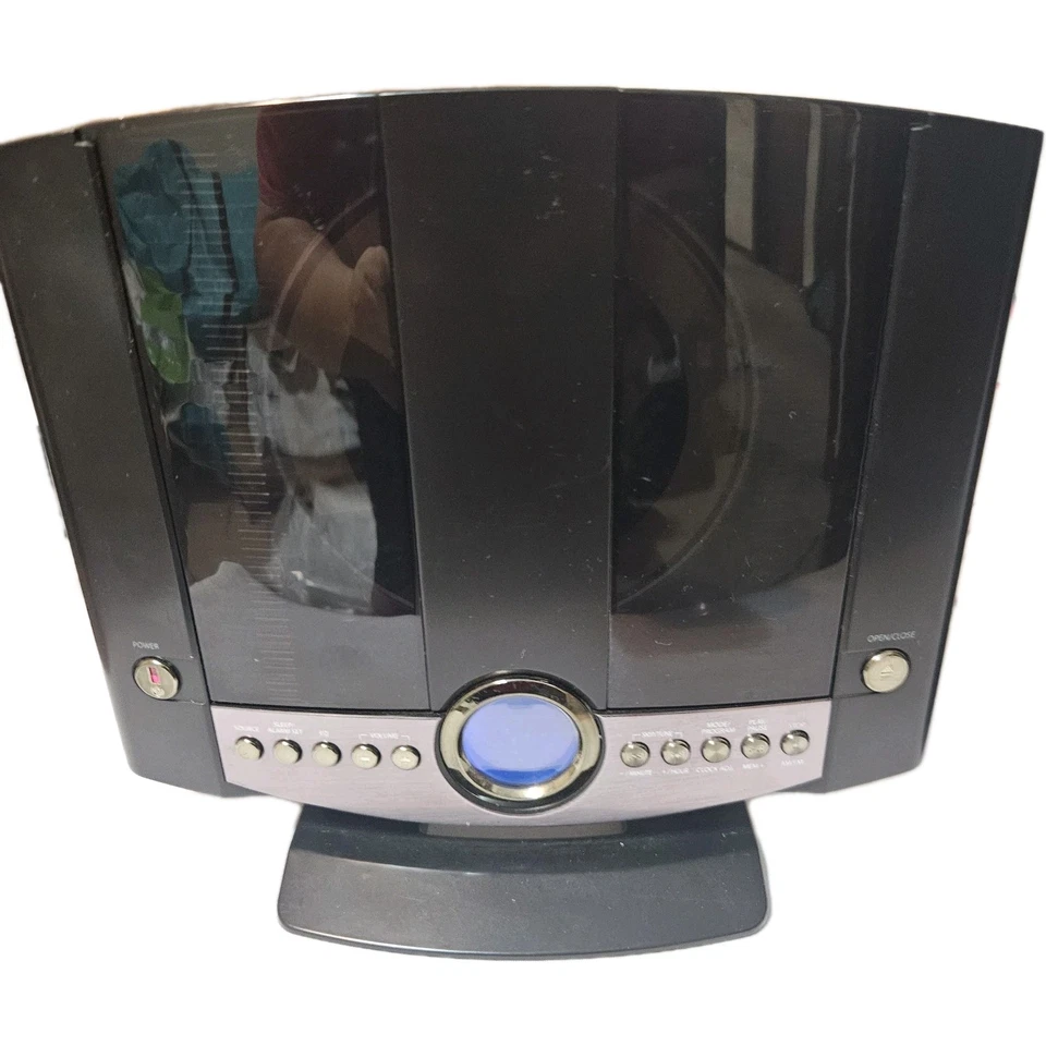 GPX HM3817DTBLK Wall-Mountable Micro FM Stereo System CD-Player ALL WORKS - Image 3 of 4