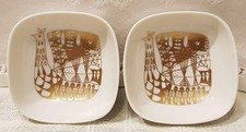 2 Salzschalen Porsgrund/Norwegen, Arne Lindaas Design/7,5 x 7,5 x 2,5 cm/um 1971