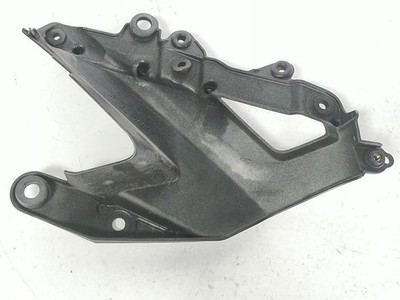 m　0628 11 Kawasaki Ninja ZX6R Black Cam Shaft / Chain Tensioner