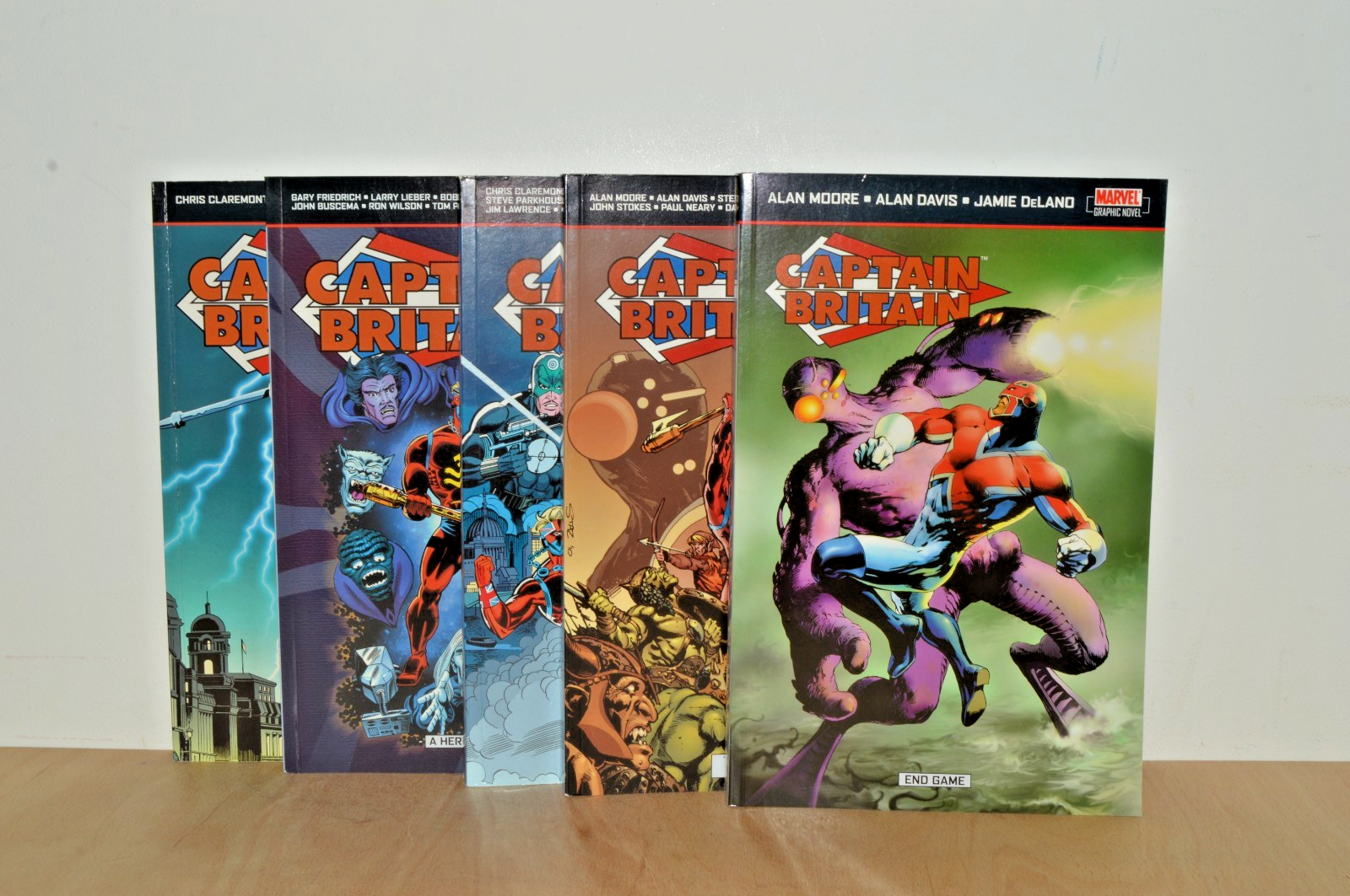 Marvel: Captain Britain Volume 1 2 3 4 5 Set - TPB (#G1)