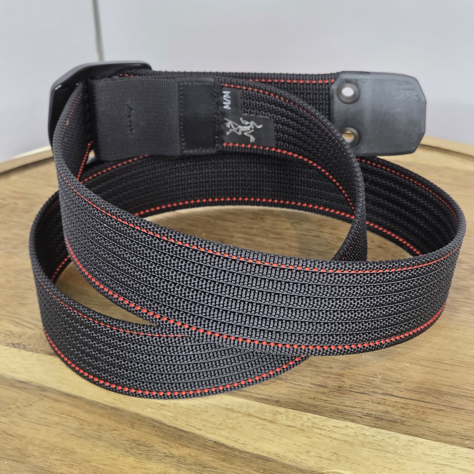 NWOT Arc'teryx Conveyor Belt 38mm black webbing red stitch Medium Gorpcore  thumbnail 5