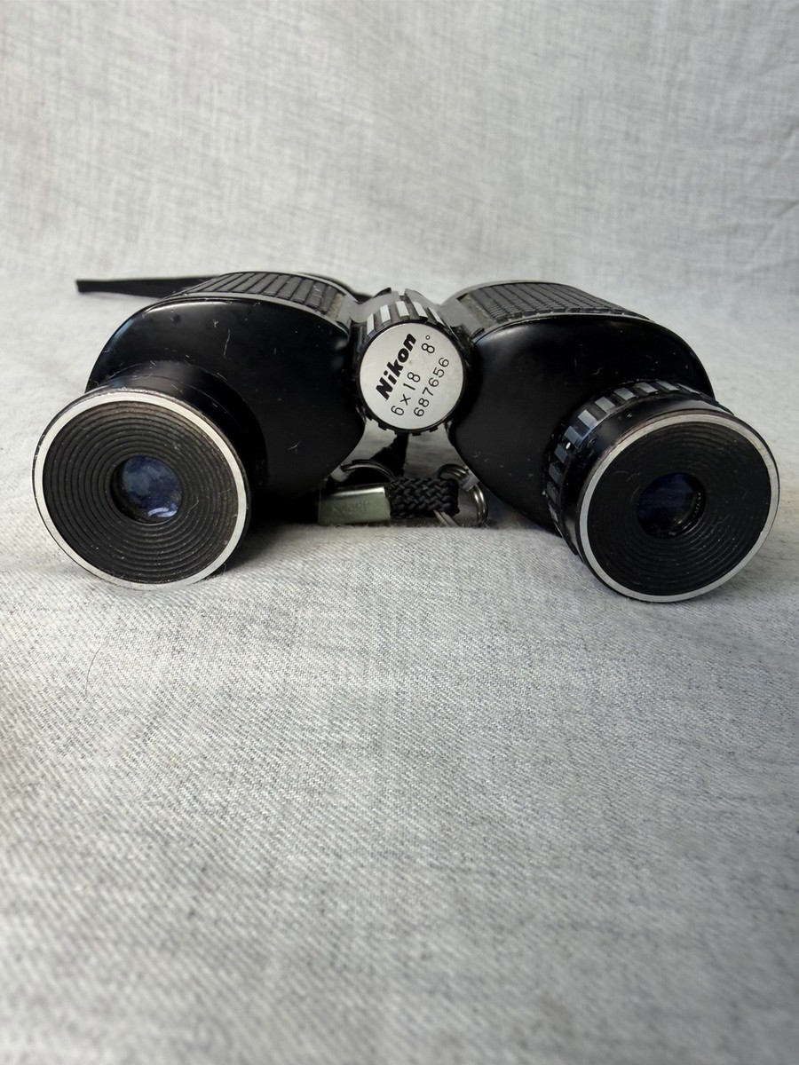 Vintage Nikon Black Compact Binoculars 6x18 8° 687656 Japan Bird