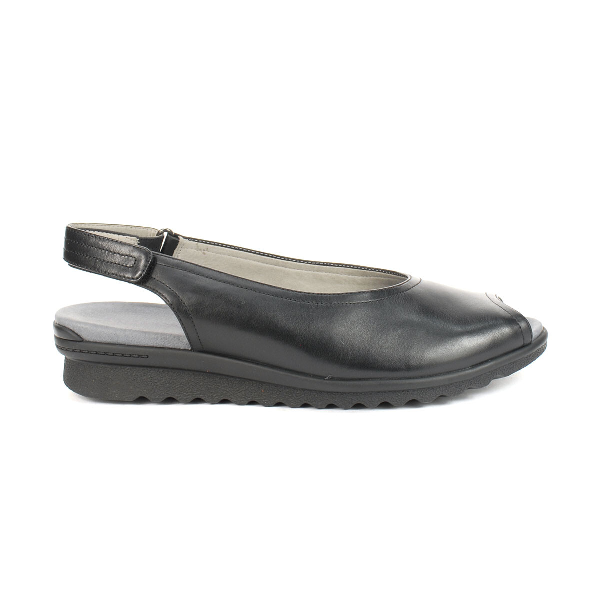 Aravon Женские черные босоножки Josie на плоской подошве CH8772