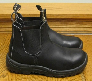 steel toe blundstones womens