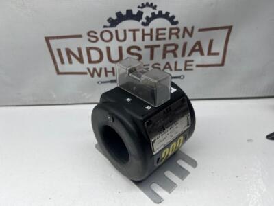 ABB 7524A79G03 CMS Indoor/Outdoor Metering Current Transformer 200:5 Low Voltage