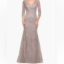NEW La femme beaded lace mermaid gown dress lavender grey sz 6.  87 