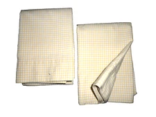 VINTAGE WAMSUTTA YELLOW & WHITE GINGHAM (2) STANDARD PILLOWCASES 18X29