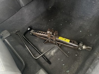 Used Floor Jack fits: 2014 Toyota Corolla  Grade A
