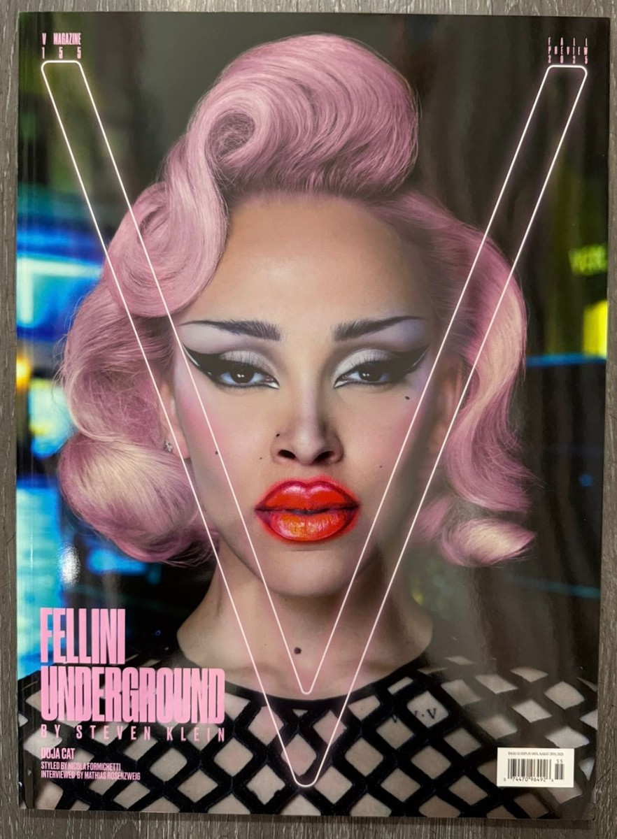 V MAGAZINE - ISSUE #155- FALL PREVIEW 2025 - DOJA CAT