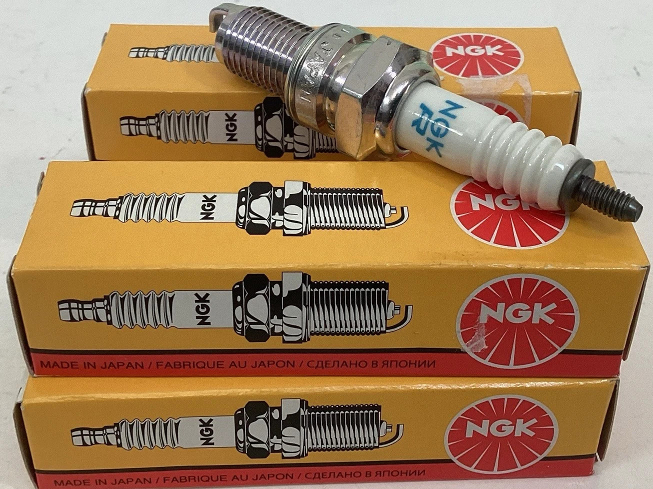 NGK 2887 DPR5EA-9 Standard Spark Plugs for Honda Kawasaki Suzuki