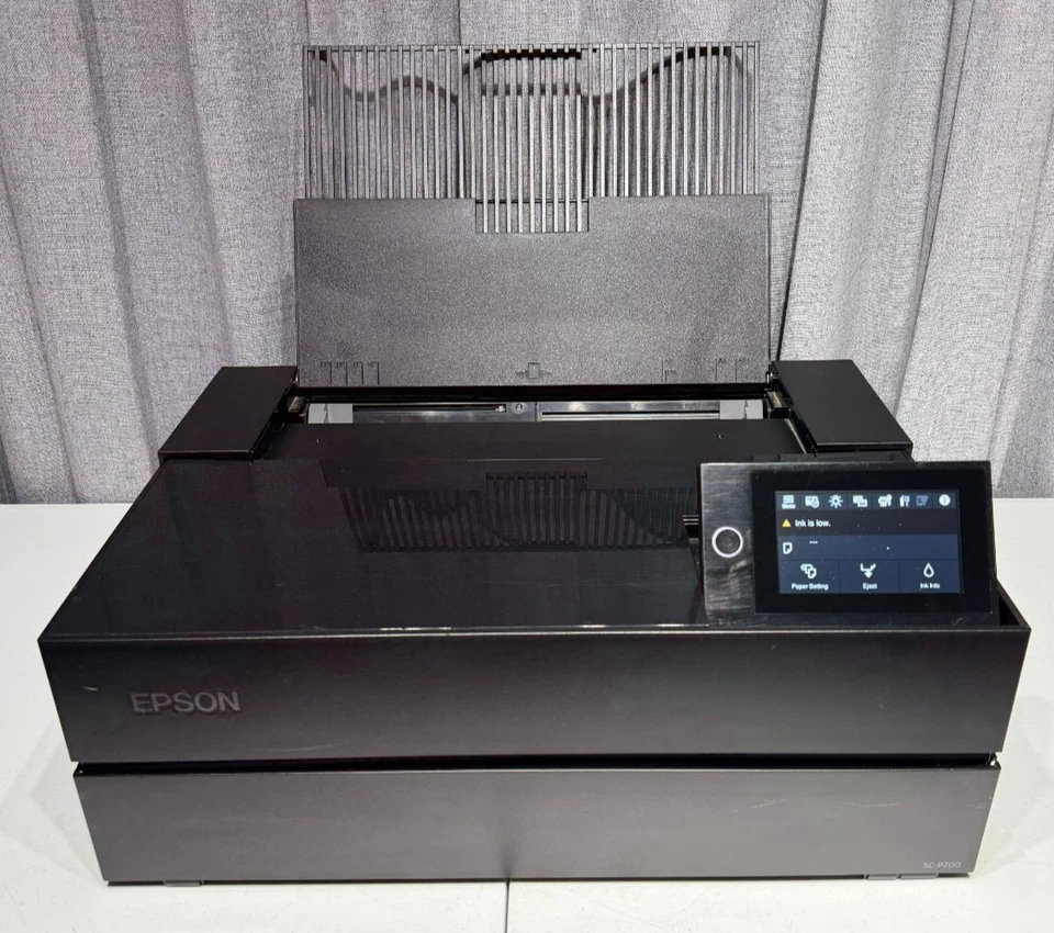Epson SC-P700 Wide Format Inkjet Printer - For Parts or Repair Only - Image 3 of 4