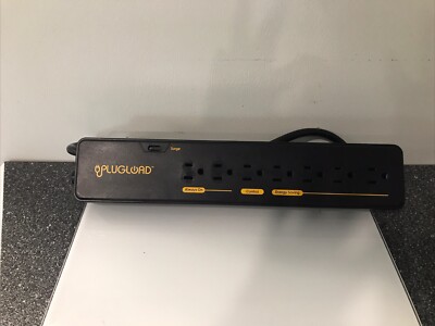 Plugload Surge Protector Power Strip 7 outlets.