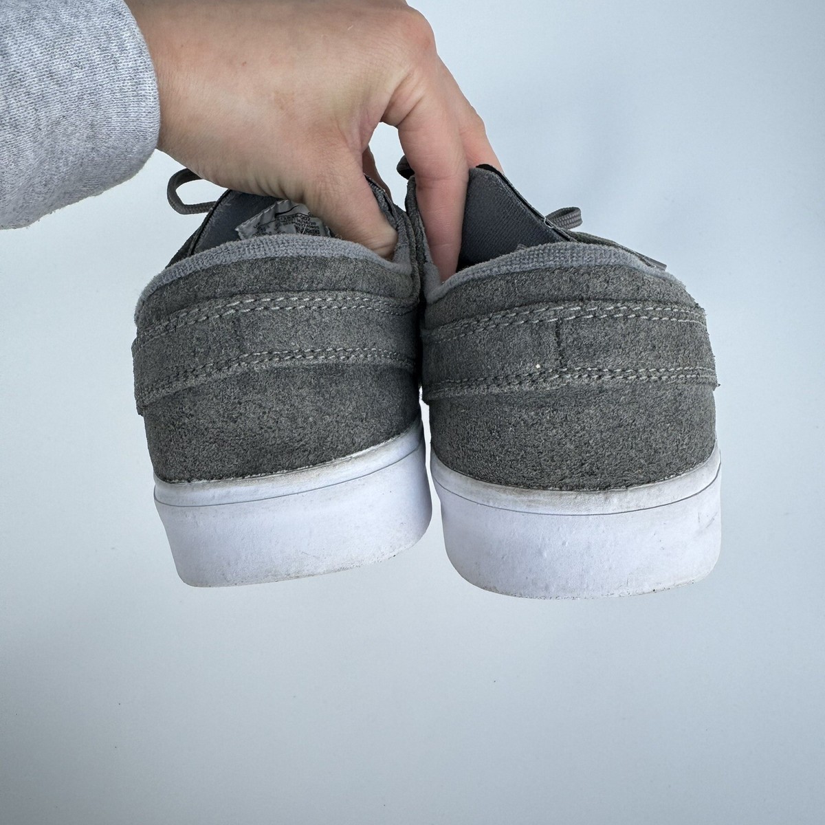 Nike SB Zoom Stefan Janoski Mens Size 7.5 Suede Gray Flyleather RM CI3836 002 Nike SB Zoom Stefan Janoski Suede Gray Fly Leather RM CI3836  main image 2