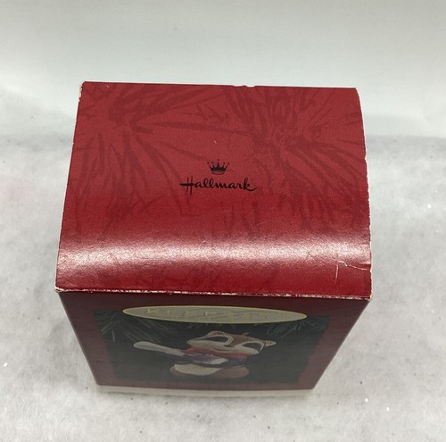 Vintage Hallmark Keepsake 1994 Across The Miles Ornament - Picture 16 of 18