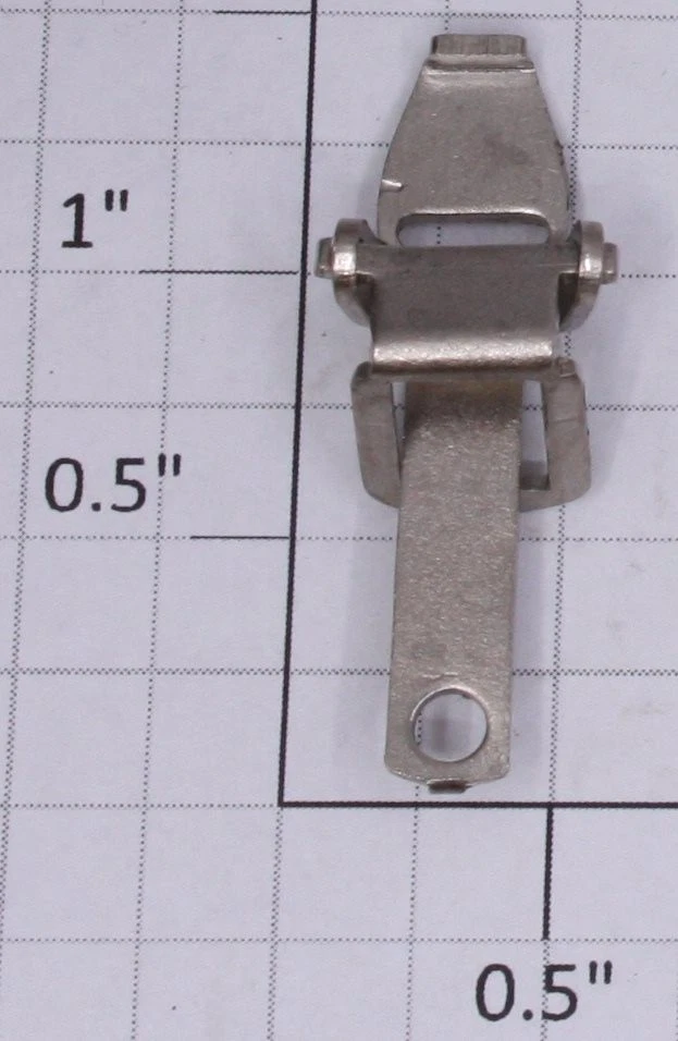 Никелевая скручивающаяся автоматическая муфта типа крюка калибра O Ives 141-1 без пружины (10) - Изображение 2 из 2