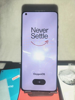 OnePlus 10 Pro 5G 128GB 8GB Black 6.7in Snapdragon 8 Gen 1 w/ Box & Watch