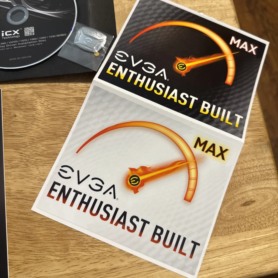 TARJETA GRÁFICA EVGA GUÍA DEL USUARIO Geforce gtx serie 10/900 con disco de instalación dvd Foto 2 de 4