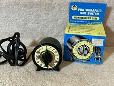 Mark-Time Photographic 60 Second Timer Luminescent Dial # 78180 Works w/ Box