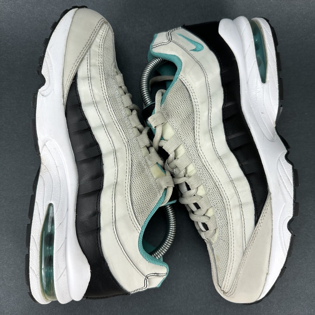 Nike Air Max 95 Light Bone Turquoise 905348-012 Kids Size 7Y