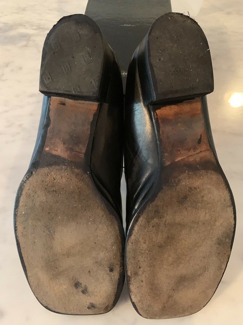 gucci loafers gold buckle