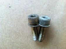 1985-1992 MERCEDES-BENZ 300E W124 ~ 2 THROTTLE BODY VALVE SCREW ~ N000912006022