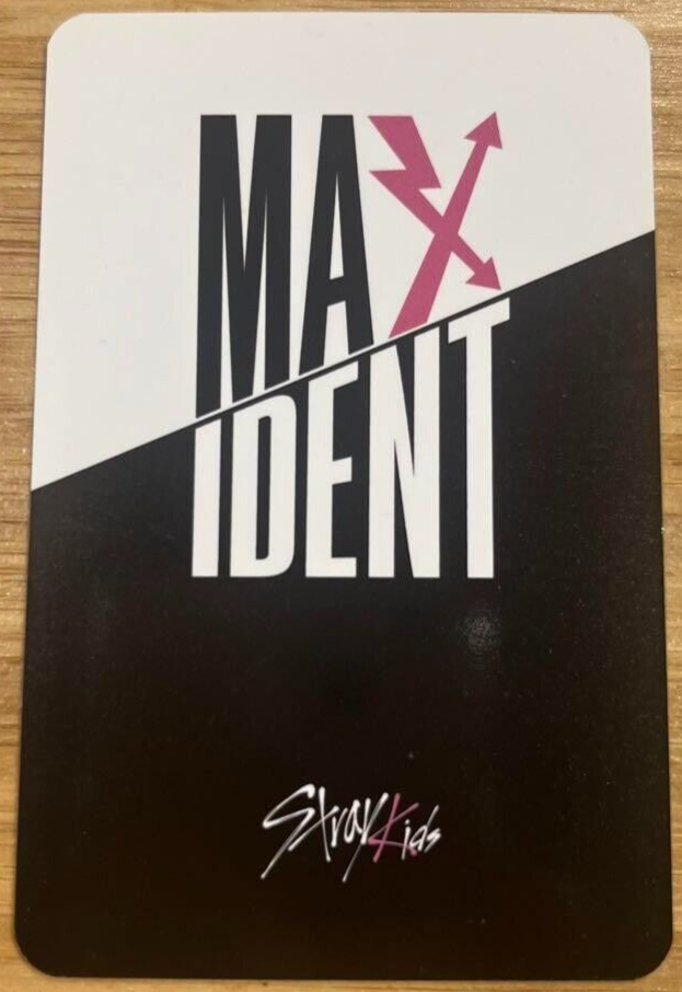 Stray kids Hyunjin MAXIDENT BDM POB official photocard Photo Card