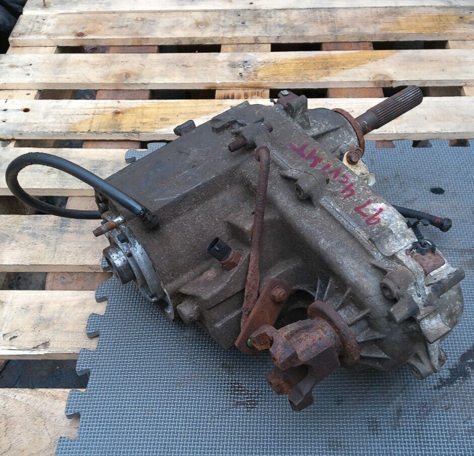9702 Jeep Wrangler TJ OEM 4x4 Transfer Case NP231J 2.5L 4cyl MT AX5 21