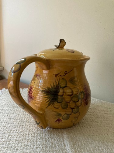 6 Cup Ocher Teapot and Lid Made in Thailand Decorated with Grapes and Leaves - Picture 3 of 10