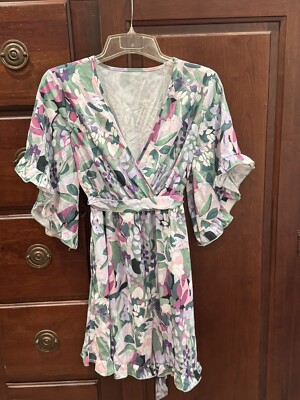 Ladies Shein Dress Size Large Floral Faux Wrap