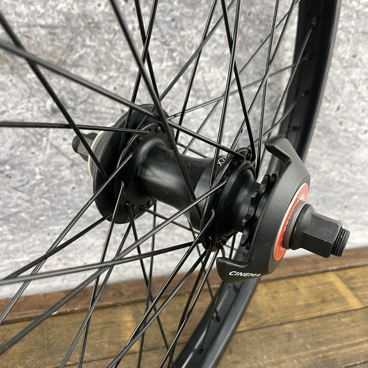 Cinema ZX 333 BMX Rear Wheel 9T Cassette 14mm Axle Hub Guards