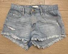 H M distressed cut-off denim shorts sz 6  front and back pockets 99 cotton