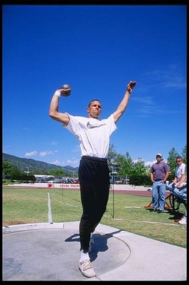 Dan O'Brien practices before the Mount Sac Relays at Pacific Unive- Old Photo