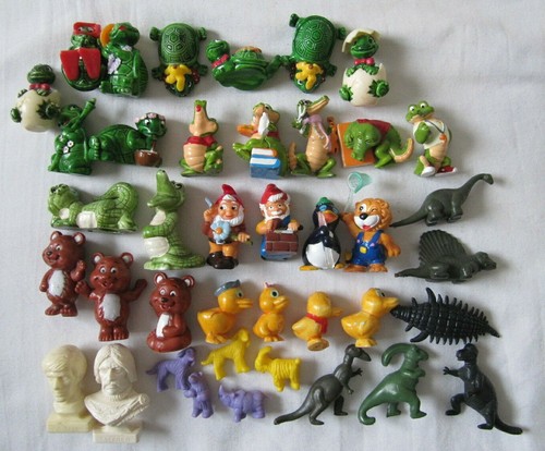 VINTAGE FERRERO KINDER EGG TOYS TERRAPINS CROCODILES LION BEAR GNOME JOB LOT | eBay