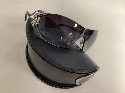 Bvlgari 6039B Sunglasses with Black Leather Case Elegant Design - Picture 4 of 17