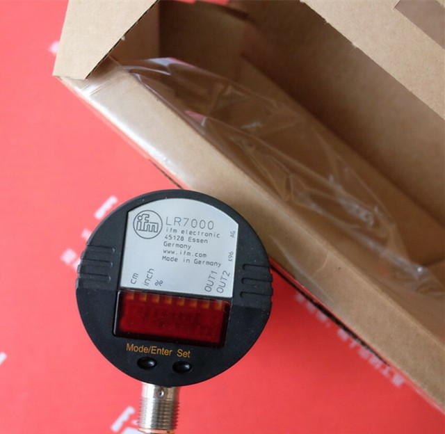 Датчик уровня ifm lr7000