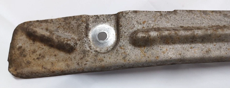 93-02 CAMARO Z28 FIREBIRD TA USADO OEM LÍNEA DE COMBUSTIBLE ESCUDO TÉRMICO PLACA PROTECTORA Foto 4 de 4