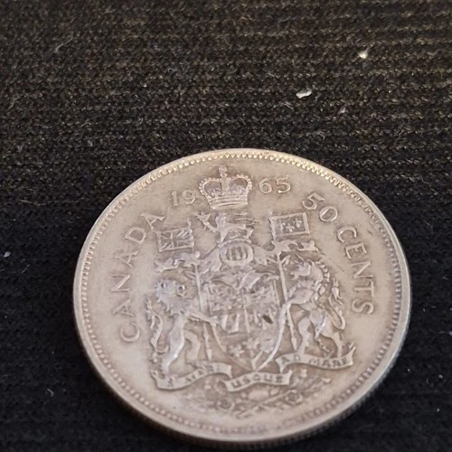 Canada 1965 Silver 50 Cent Coin Queen Elizabeth II Circulated