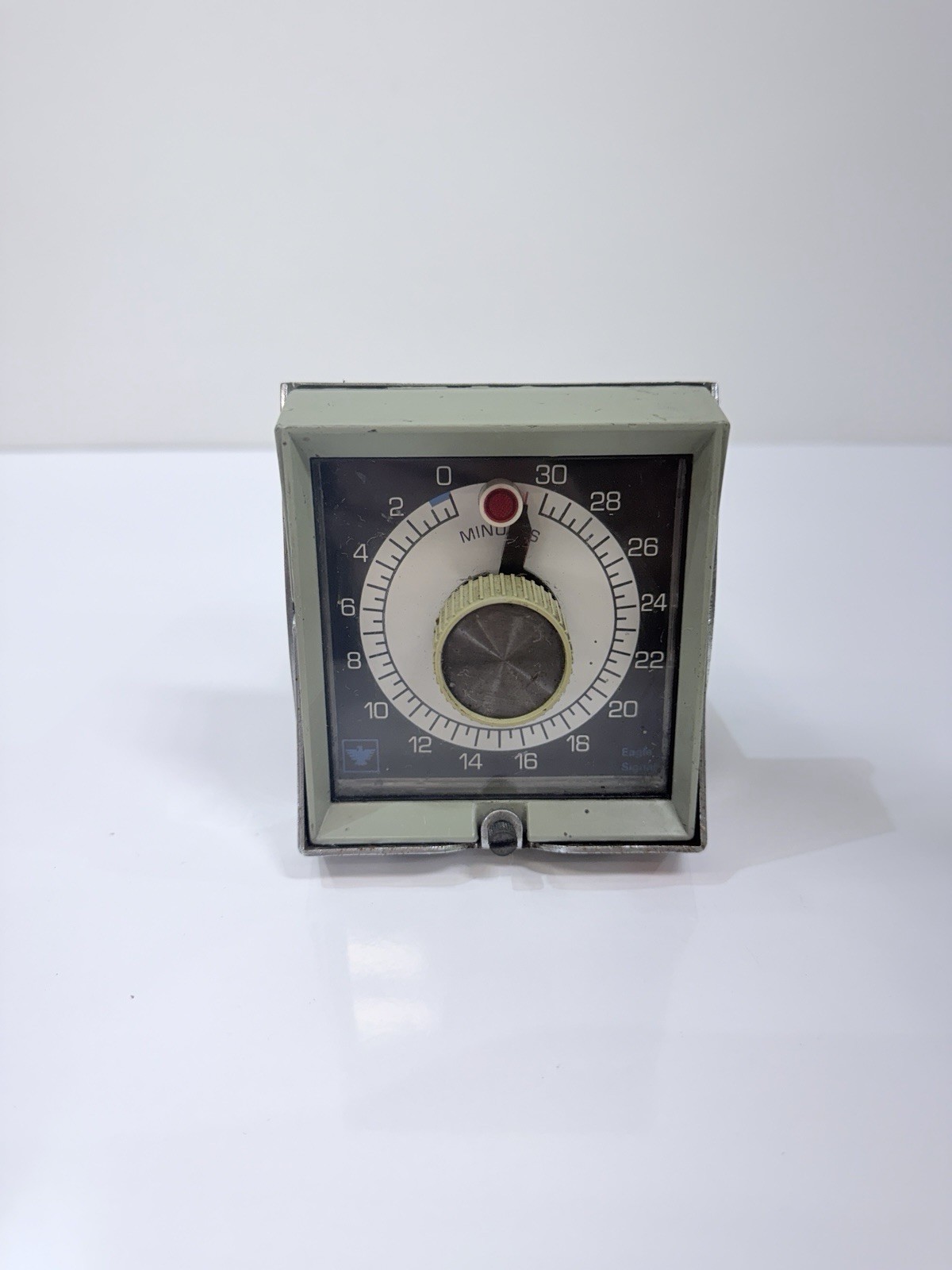EAGLE SIGNAL TYPE HP56A616 CYCLE-FLEX TIMER 0-60 MINUTES 120V 60HZ 6B76