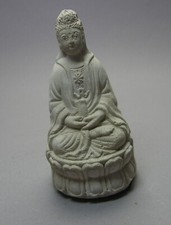 Quan Ying Guanyin aus Kunststein Guss H 12 cm