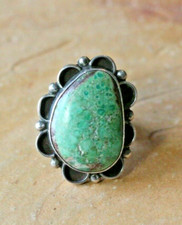 Vintage Navajo Sterling Silver  Light Green Turquoise Large Stone Ring Size 4