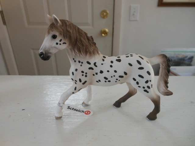 schleich knabstrupper stallion